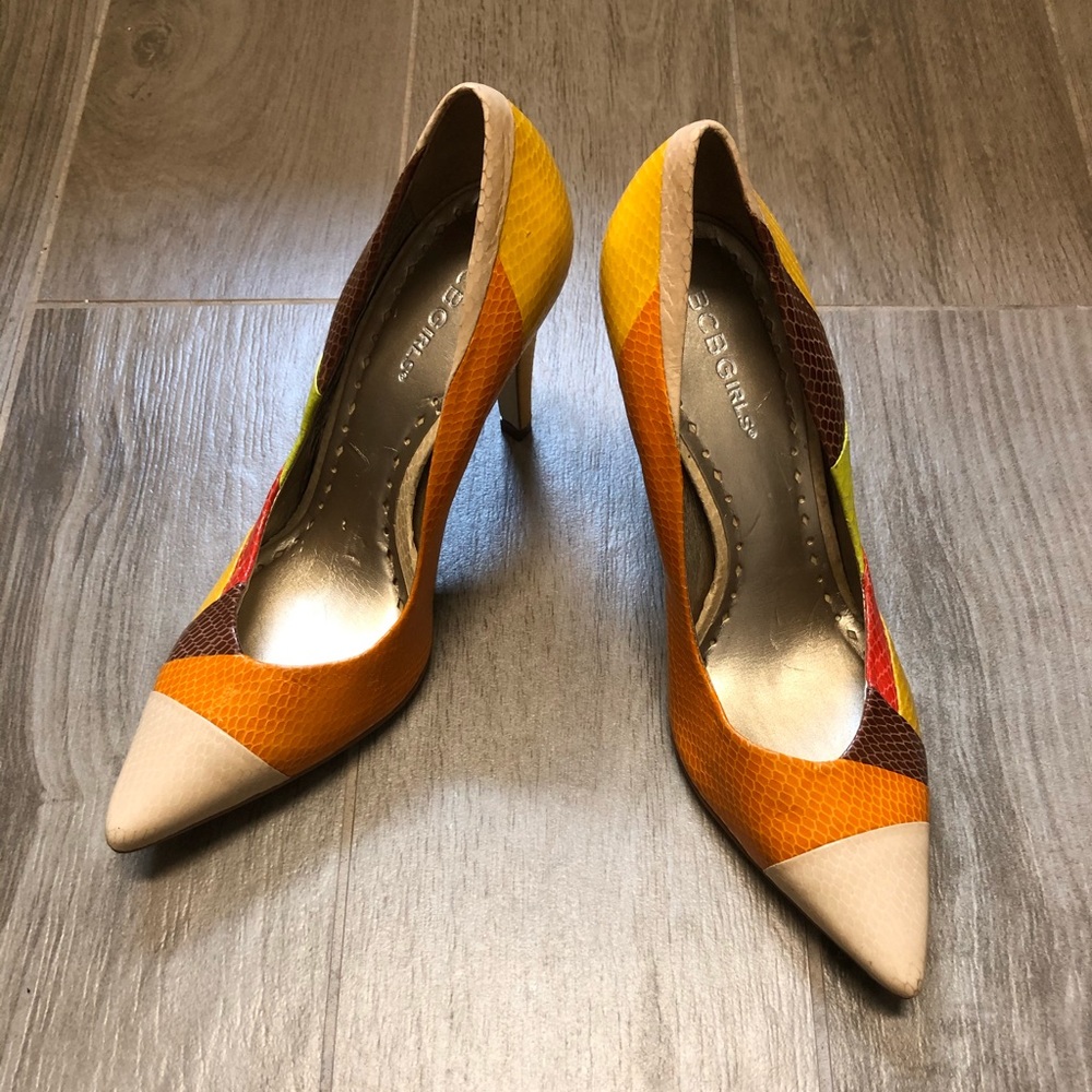 BCBG heels